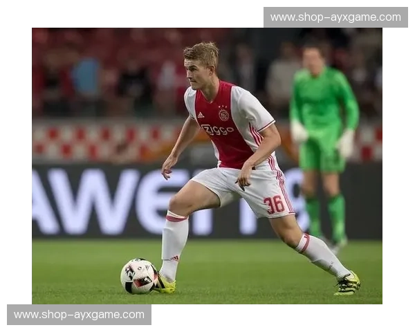 红白之巅的灵魂共振:拜仁慕尼黑与阿贾克斯的绿茵史诗