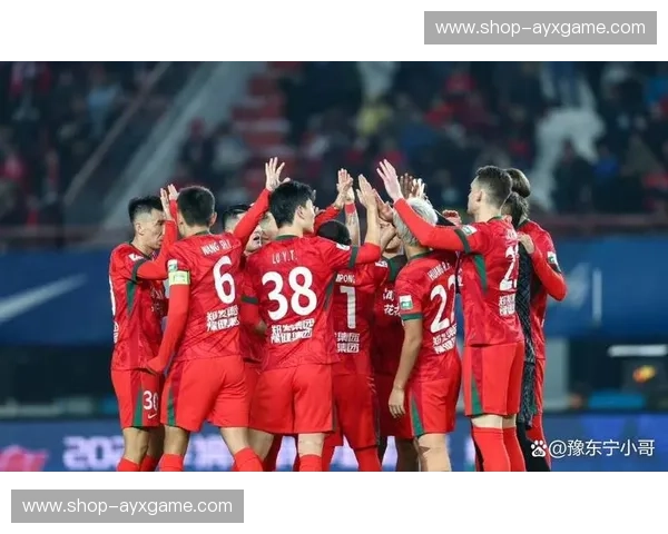 山城烽火，御林军来袭：重庆人民期待与北京国安的绿茵对决